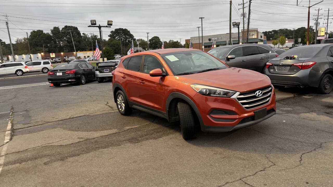 Used 2017 Hyundai Tucson SE FWD image 6