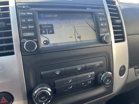 Used 2014 Nissan Xterra PRO-4X w/ Pro-4x Leather Package image 23