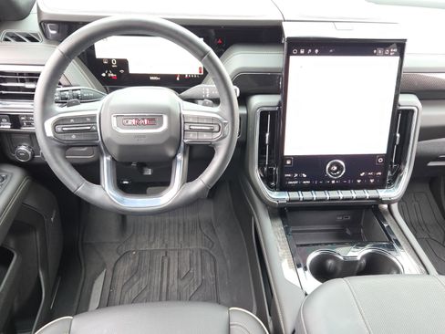 Used 2025 GMC Yukon Elevation image 12