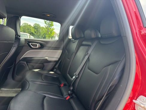 Used 2025 Jeep Compass Limited AWD/4WD image 16