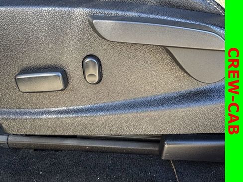 Used 2017 GMC Canyon SLT w/ Driver Alert Package image 22