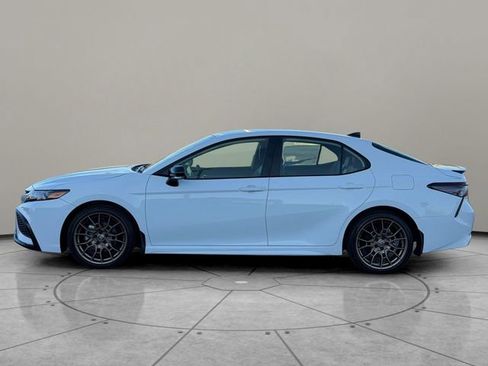 Certified 2024 Toyota Camry SE w/ Convenience Package image 3