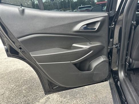 Used 2024 Chevrolet Trax RS w/ Driver Confidence Package image 28