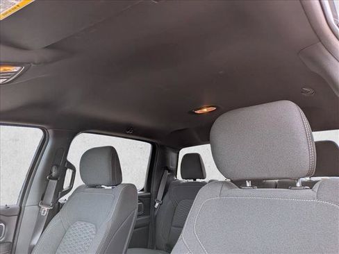 Used 2025 RAM 1500 Big Horn AWD/4WD image 17