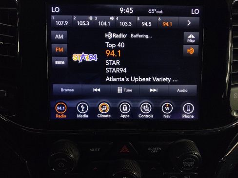 Used 2019 Jeep Grand Cherokee Limited w/ Luxury Group II image 25