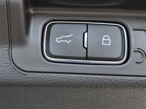New 2026 Ford Explorer Active AWD/4WD image 9