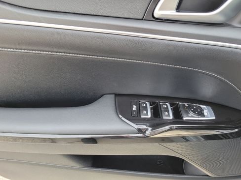 Certified 2025 Kia K5 GT-Line FWD image 17
