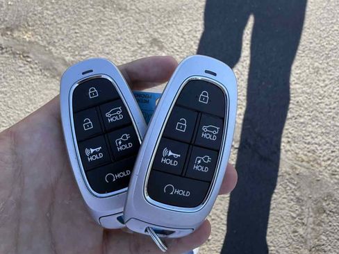 Used 2024 Hyundai Ioniq 5 SEL image 23