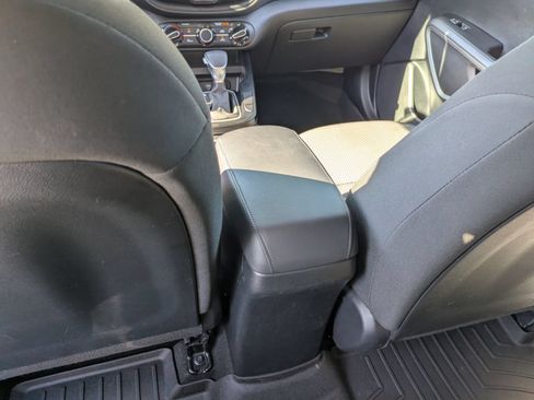 Used 2022 Kia Soul LX w/ Technology Package FWD image 30