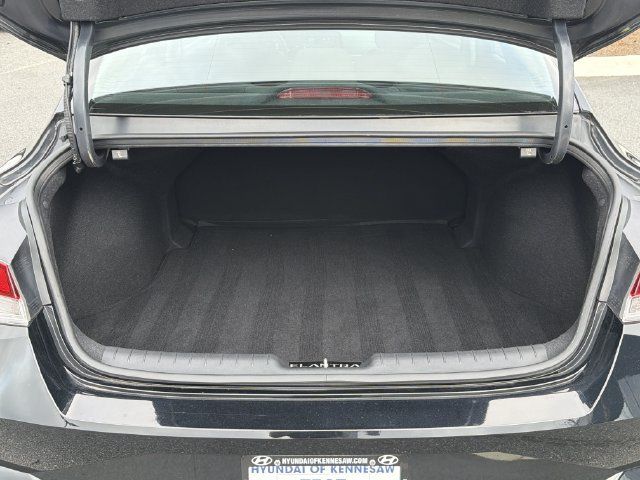Certified 2023 Hyundai Elantra SEL FWD image 21