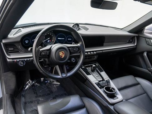 Certified 2023 Porsche 911 Carrera image 11