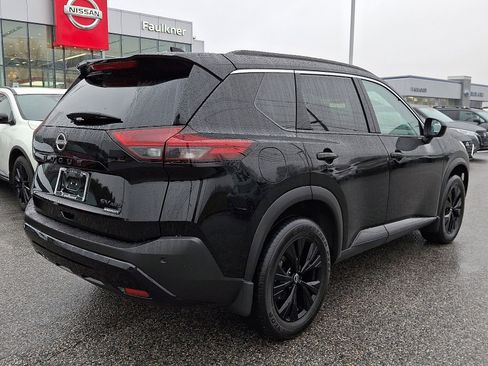 Certified 2023 Nissan Rogue SV w/ SV Premium B Package image 7