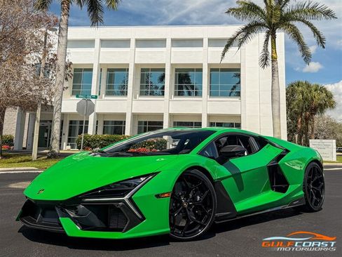 Used 2024 Lamborghini Revuelto AWD/4WD image 12