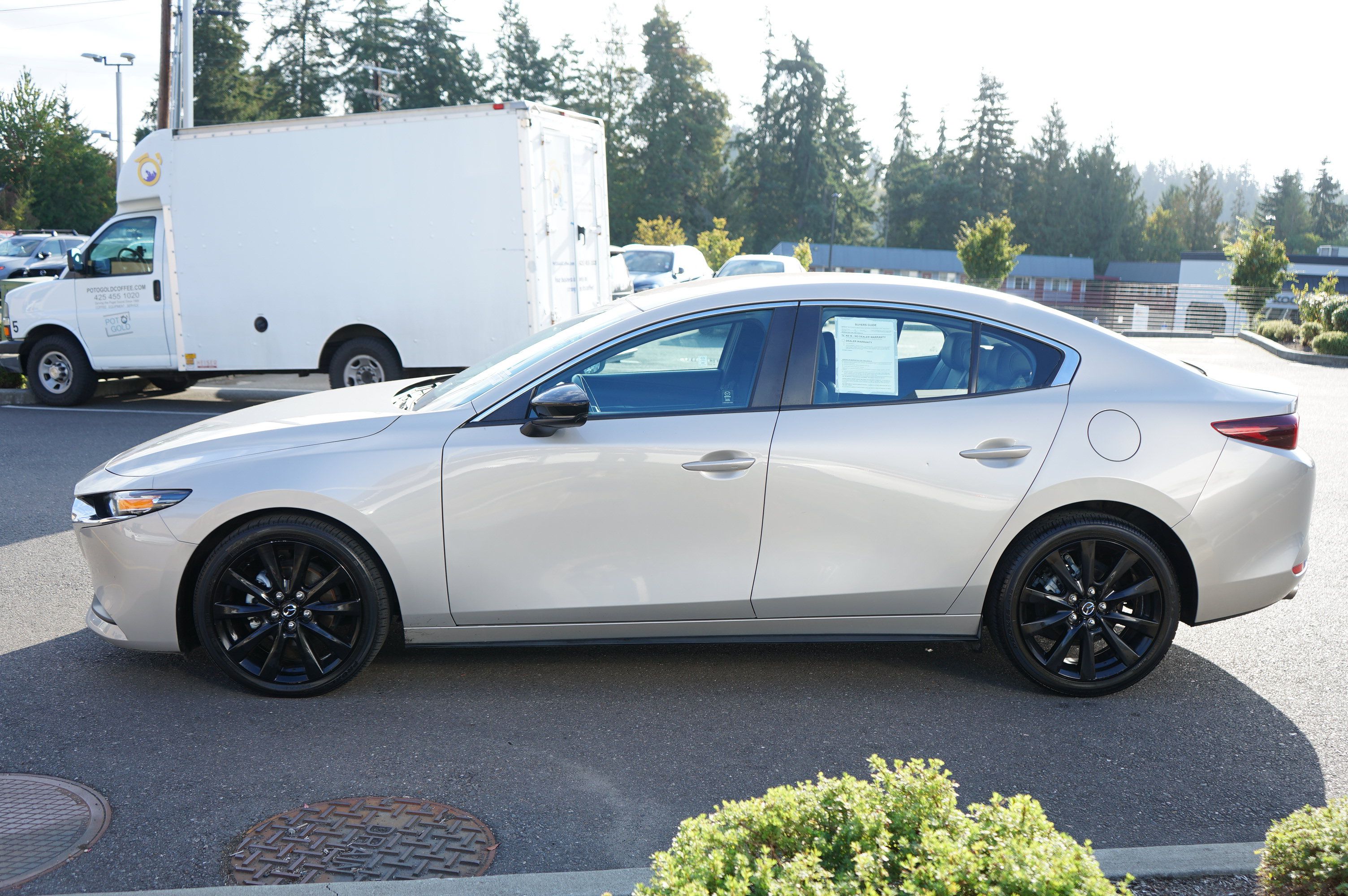 Used 2024 MAZDA MAZDA3 s FWD image 7
