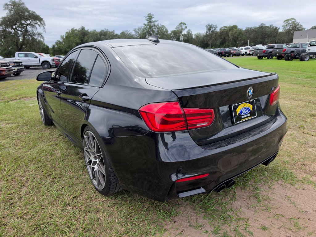 Used 2017 BMW M3 RWD image 2