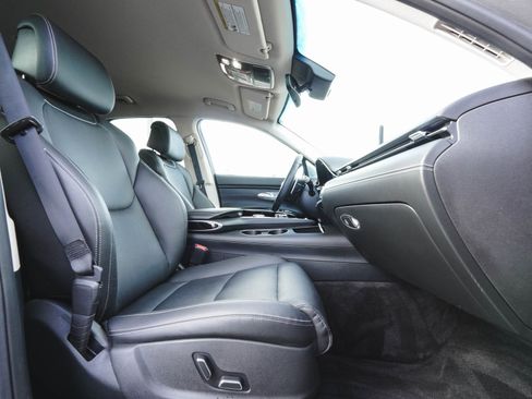 Used 2025 Genesis GV70 2.5T image 42