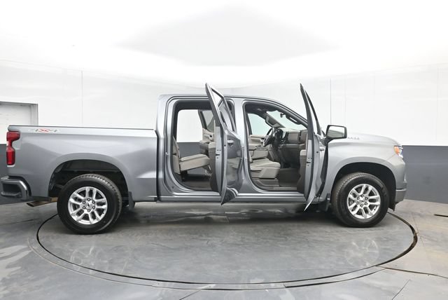 Used 2026 Chevrolet Silverado 1500 RST AWD/4WD image 49