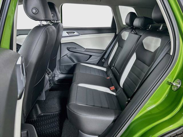 New 2026 Volkswagen Taos SEL AWD/4WD image 25