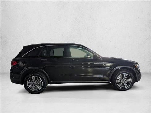 Certified 2022 Mercedes-Benz GLC 300 image 4