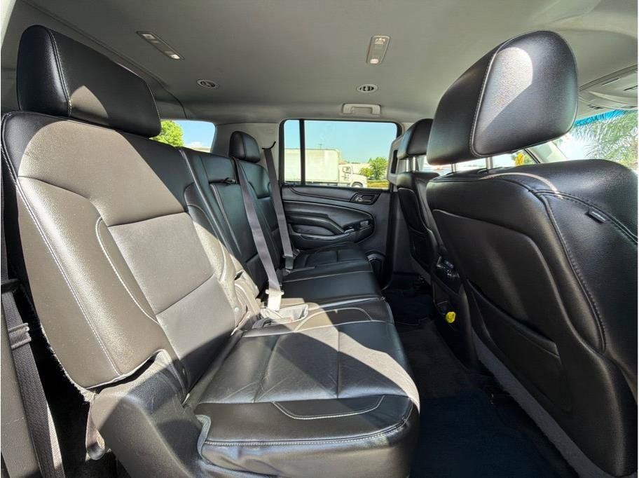 Used 2015 Chevrolet Suburban LT AWD/4WD image 14