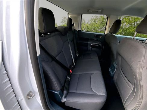 New 2026 Ford Maverick XL image 9