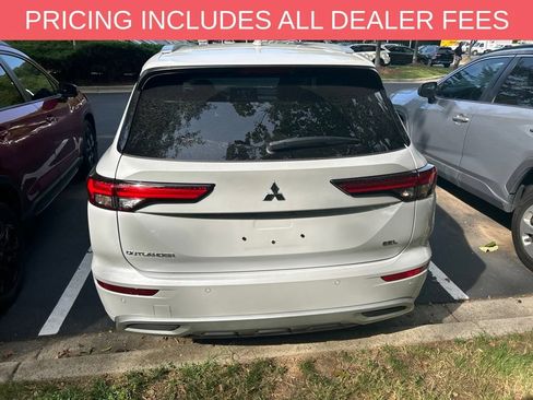 Used 2023 Mitsubishi Outlander SEL FWD image 31