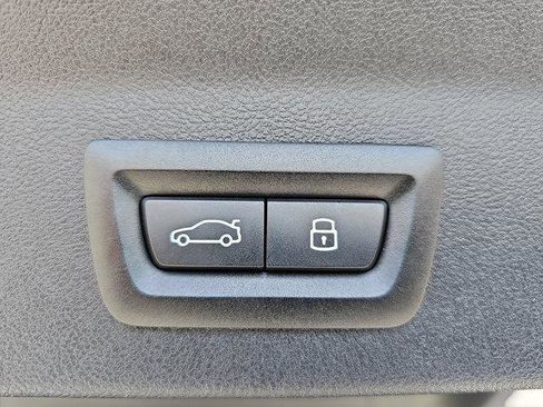 Used 2024 BMW X3 xDrive30i w/ Convenience Package image 13