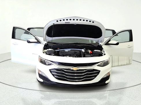 Used 2024 Chevrolet Malibu LT FWD image 8