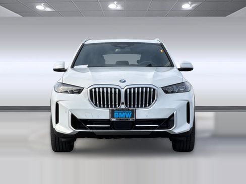New 2026 BMW X5 xDrive50e AWD/4WD image 5