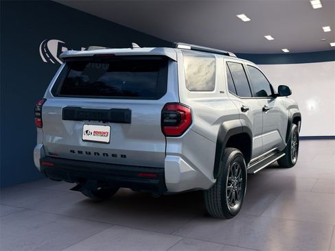 Used 2025 Toyota 4Runner SR5 image 5