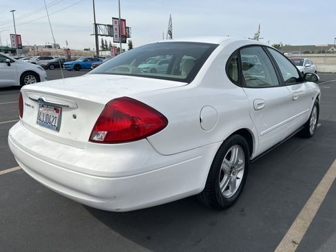 Used 2000 Ford Taurus SEL FWD image 4