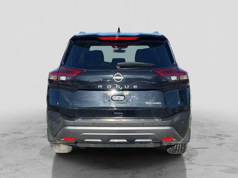 Used 2023 Nissan Rogue SL image 4
