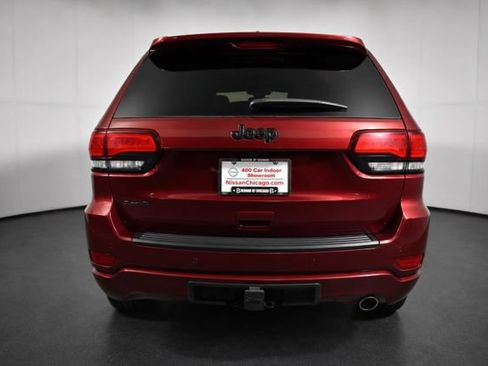 Used 2021 Jeep Grand Cherokee Laredo X AWD/4WD image 5