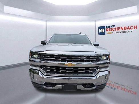 Used 2018 Chevrolet Silverado 1500 LTZ w/ Texas Edition image 9