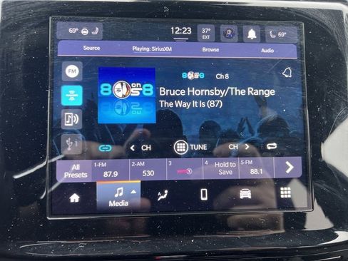 Used 2023 Ford Ranger Lariat w/ Technology Package image 8