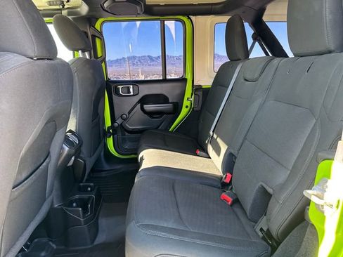 Used 2021 Jeep Wrangler Unlimited Sport image 29