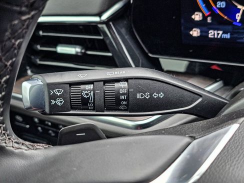 Used 2025 Chevrolet Tahoe Z71 w/ Sun And Tow Package image 22