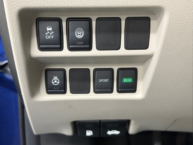 Used 2021 Nissan Rogue Sport SV FWD image 15