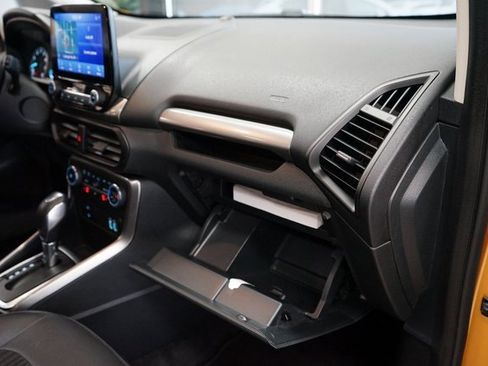 Used 2021 Ford EcoSport SES image 44