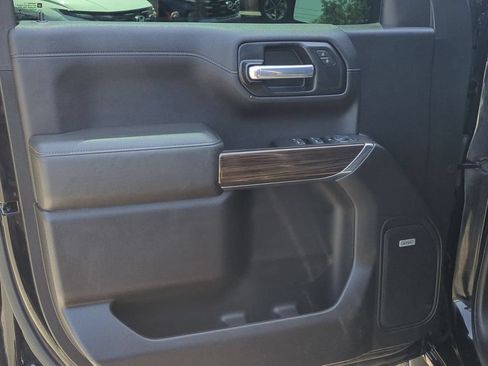 Used 2021 Chevrolet Silverado 1500 LT Trail Boss w/ Convenience Package II AWD/4WD image 10