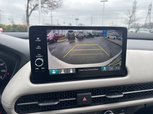 Used 2025 Honda HR-V EX-L image 16