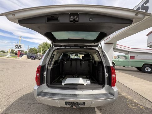 Used 2013 Chevrolet Tahoe LTZ AWD/4WD image 34