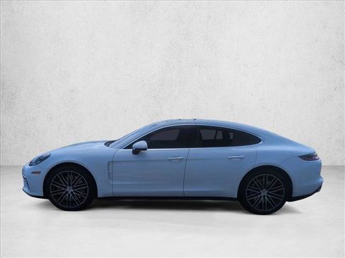 Used 2017 Porsche Panamera Turbo image 8