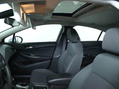 Used 2016 Chevrolet Cruze LT w/ Sun And Sound Package image 20