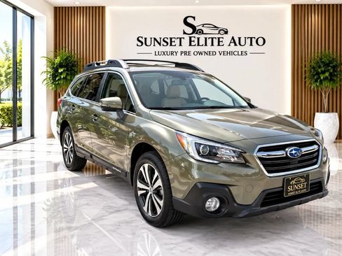 Used 2019 Subaru Outback 2.5i Limited AWD/4WD image 1