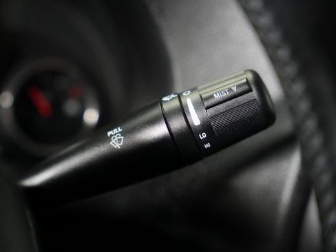 Used 2015 Jeep Wrangler Unlimited Sahara w/ Connectivity Group image 16