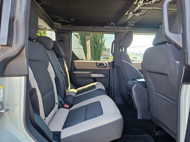Used 2022 Ford Bronco Wildtrak AWD/4WD image 13