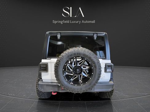 Used 2020 Jeep Wrangler Unlimited Rubicon w/ Dual Top Group AWD/4WD image 5