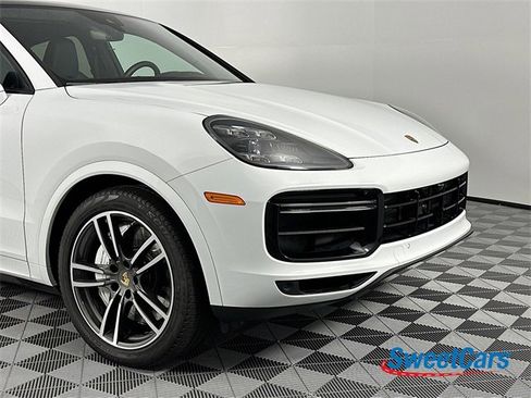 Used 2023 Porsche Cayenne Turbo image 55