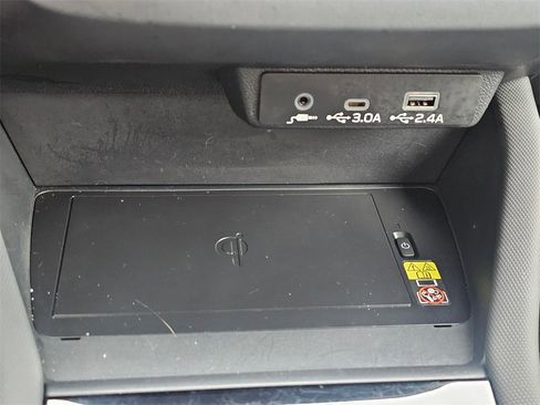 Used 2025 Subaru Forester Sport w/ Popular Package #1 image 32